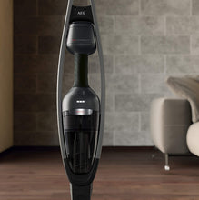 Afbeelding in Gallery-weergave laden, AEG QX9-1-ANIM Animal 2-in-1 steelstofzuiger zakloos, 25.2V Li-ion accu, grijs
